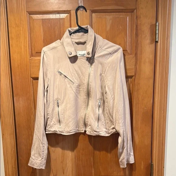 Abercrombie & fitch tan jacket size medium. - Picture 1 of 8